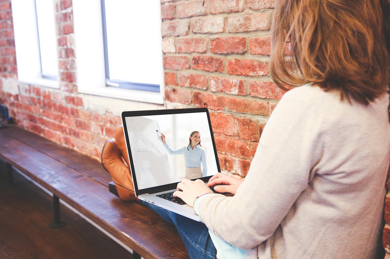 Online Conversation Course